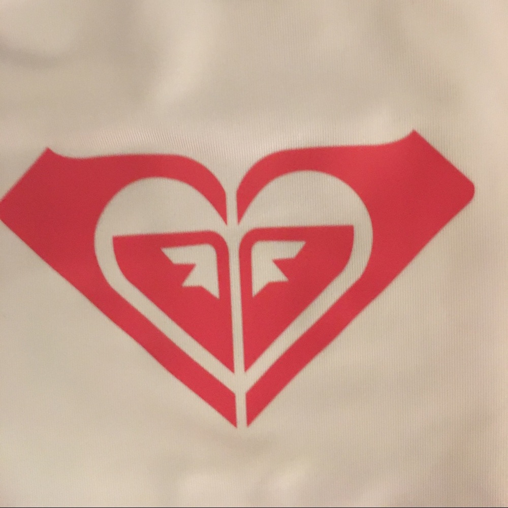 Brand New Roxy Rashguards - Picture 2 of 4